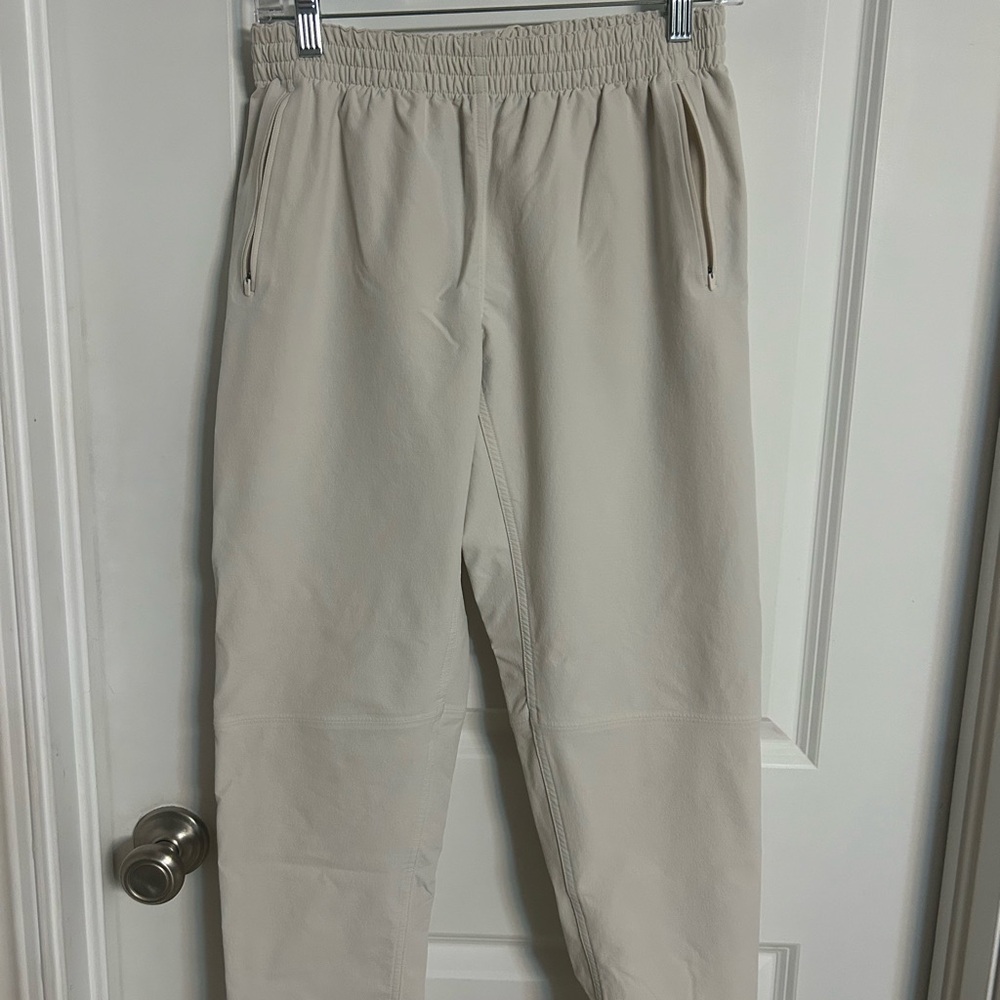 Outdoor Voices Cream Sweatpants Relaxed Fit Elastic Waist